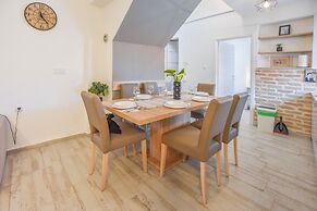 House Roko and Karla