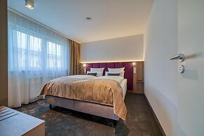 VOYA Hotel