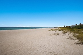 Dolphin Resort 3 Bedroom Home by RedAwning