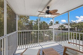 Dolphin Resort 3 Bedroom Home by RedAwning