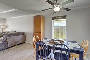 A Wave From It All 3 Bedroom Home by RedAwning