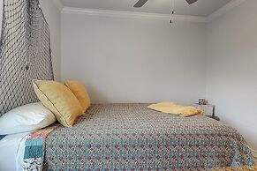 A Wave From It All 3 Bedroom Home by RedAwning