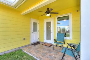 A Wave From It All 3 Bedroom Home by RedAwning