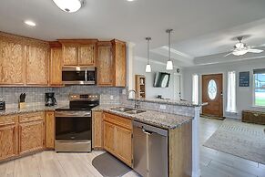 A Wave From It All 3 Bedroom Home by RedAwning