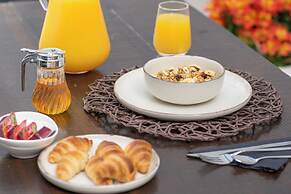 Ancient Knights Luxury Suites