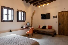 Ancient Knights Luxury Suites