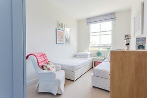 Oakington Road by Onefinestay