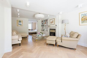 Oakington Road by Onefinestay