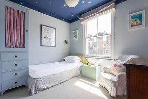 Oakington Road by Onefinestay