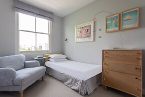 Oakington Road by Onefinestay