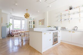 Oakington Road by Onefinestay
