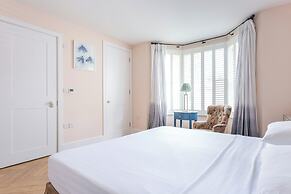 Oakington Road by Onefinestay