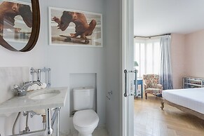 Oakington Road by Onefinestay