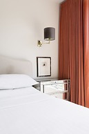 Oakington Road by Onefinestay