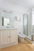 Bathurst Mews III by Onefinestay