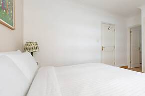 Bathurst Mews III by Onefinestay