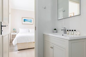 Bathurst Mews III by Onefinestay