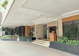 High Livin Apartment Ciumbuleuit