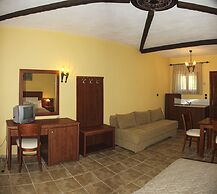 Hotel pool bar Tsigoura