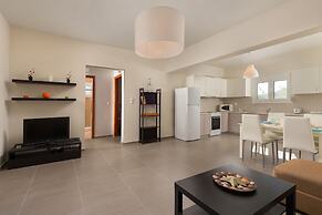 Gennadi Serenity House -beachfront Villa