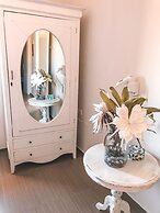 Gennadi Serenity House -beachfront Villa