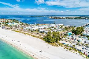 Anna Maria Island Absolute Anna Maria-private Beach Access-heated Pool