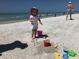 Anna Maria Island Absolute Anna Maria-private Beach Access-heated Pool