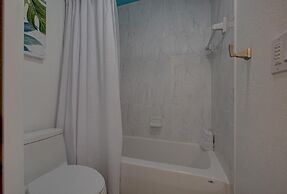 Anna Maria Island Absolute Anna Maria-private Beach Access-heated Pool