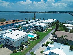 Anna Maria Island Beach Bay Breeze