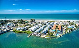 Anna Maria Island Beach Palace