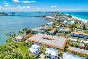 Anna Maria Island Bay Watch Bungalow
