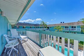 Anna Maria Island Bay Watch Bungalow