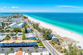 Anna Maria Island Bay Watch Bungalow