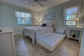 Anna Maria Island Beach Palms 2A