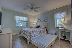 Anna Maria Island Beach Palms 2A