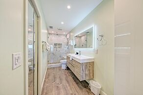 Anna Maria Island Beach Palms 5B