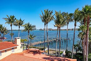 Anna Maria Island Beach Palms 5B