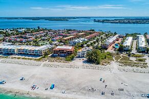 Anna Maria Island Beach Palms 6B