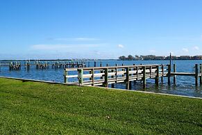 Anna Maria Island Beach Palms 6B