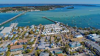 Anna Maria Island Beach Palms 6B