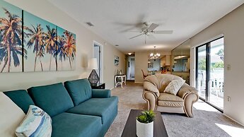 Anna Maria Island Beach Palms 8B