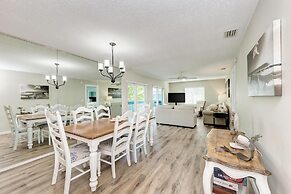 Anna Maria Island Beach Palms 8B