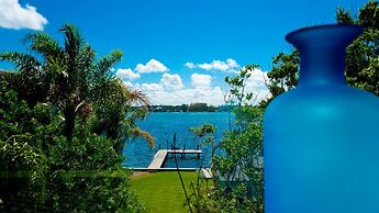 Anna Maria Island Beach Palms 8B