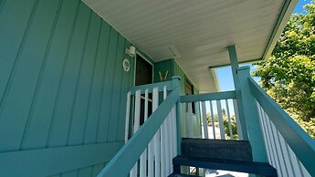 Anna Maria Island Beach Palms 8B