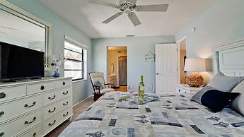 Anna Maria Island Beach Palms 8B