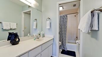 Anna Maria Island Beach Palms 8B