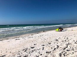 Anna Maria Island Runaway Tropical Escape