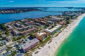 Anna Maria Island Runaway Tropical Escape