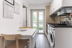 Belem Boutique III by Homing