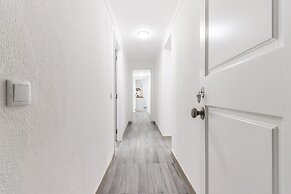 Belem Boutique II by Homing